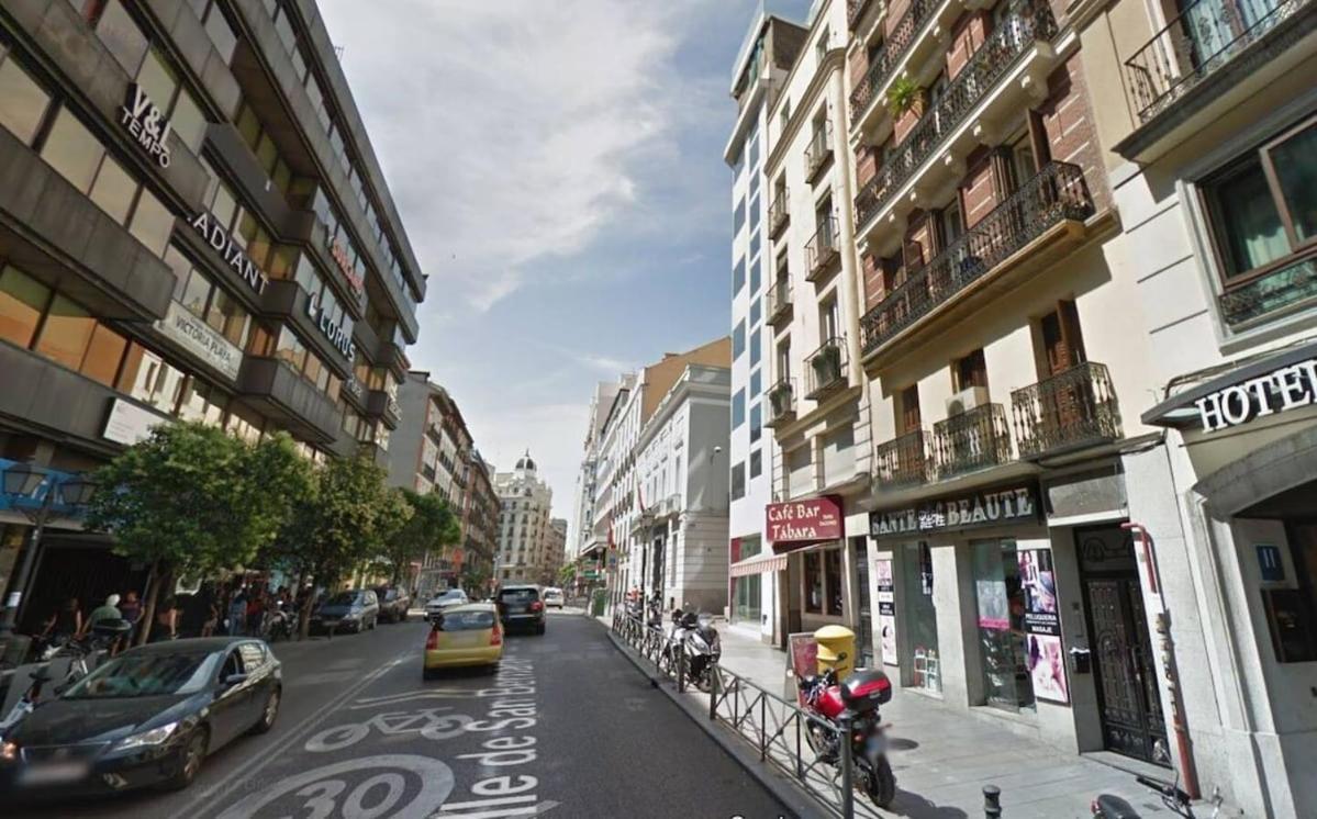 Апартаменти Ap Gran Via IV -Quinto Piso Sin Ascensor- Мадрид Екстер'єр фото